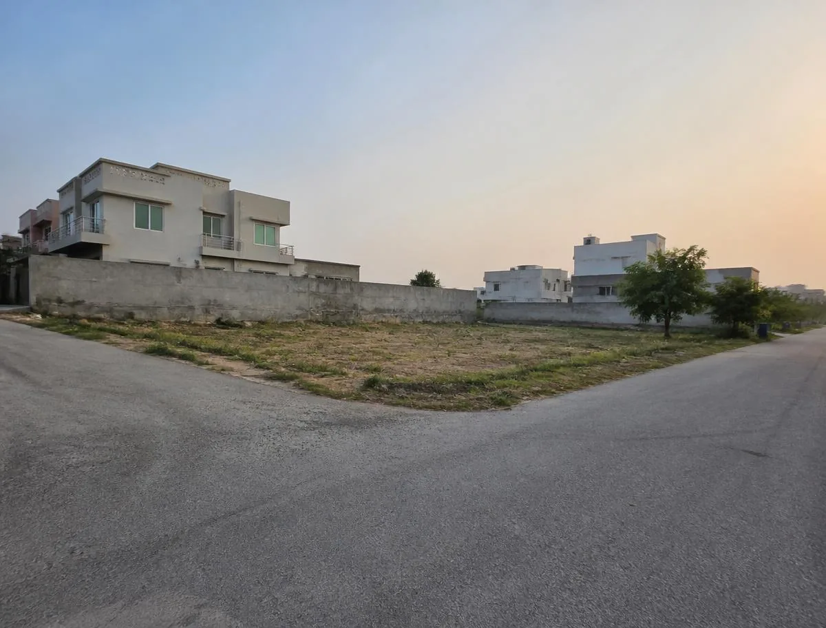 I-16/2 Corner Plot 1822 — End Corner, Huge Extra Land — residential property for sale in I-16/2, Islamabad by Zulfiqar Enterprises